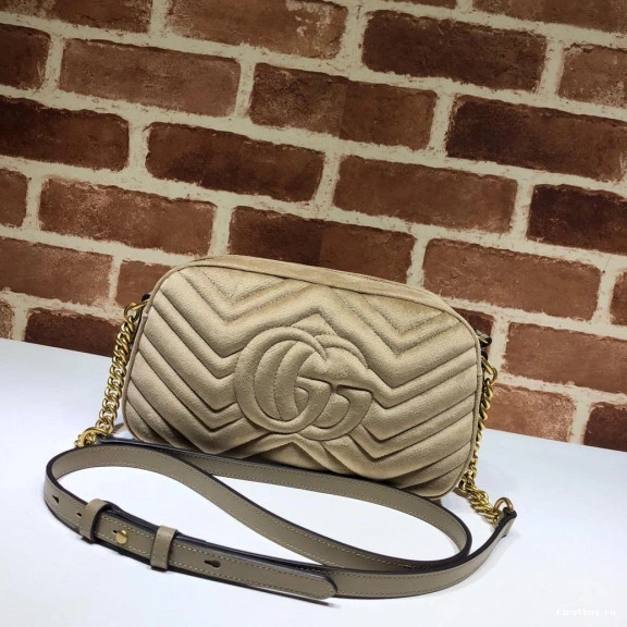 First bag ru matelassé bag Gucci shoulder Marmont GG small 0810